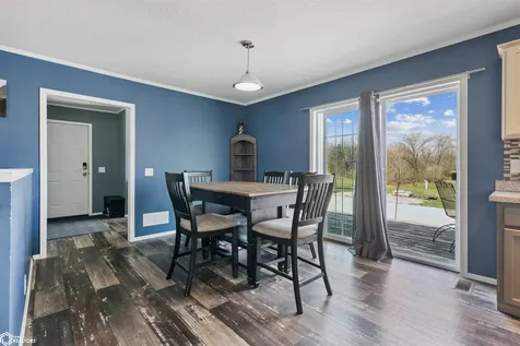 2825 New London Road New London IA 52645