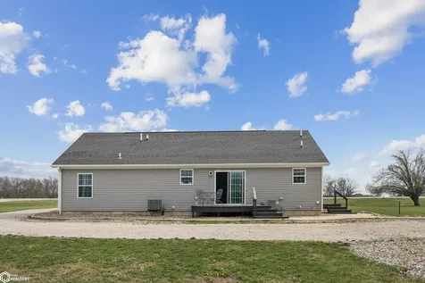2825 New London Road New London IA 52645