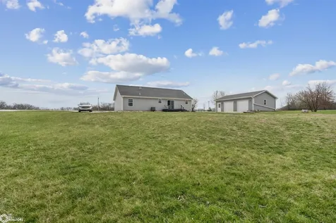 2825 New London Road New London IA 52645