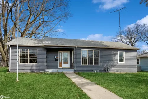 415 College Hill Avenue Oskaloosa IA 52577