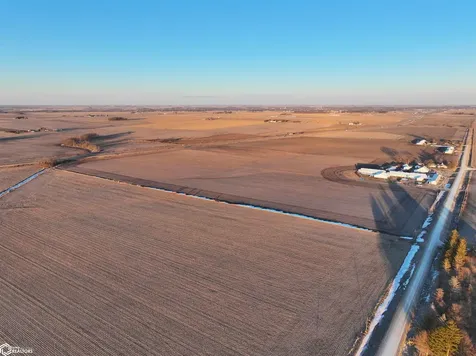 240TH Street Independence IA 50644