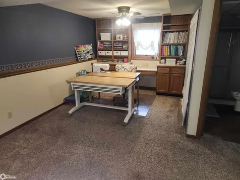 1121 15th Street NE Mason City IA 50401
