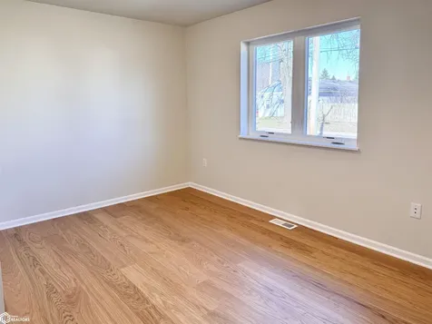 504 S 6th Street Fairfield IA 52556