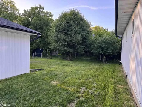 504 S 6th Street Fairfield IA 52556