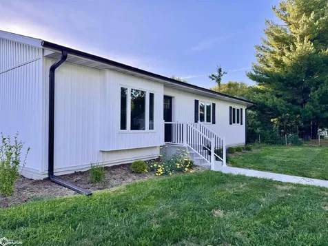 504 S 6th Street Fairfield IA 52556
