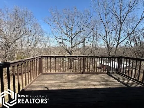 1279 Holiday Lane Brooklyn IA 52211
