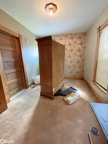 416 E North Street Algona IA 50511