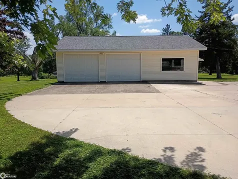 416 Elmdale Ottumwa IA 52501