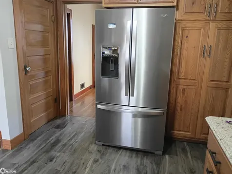 416 Elmdale Ottumwa IA 52501