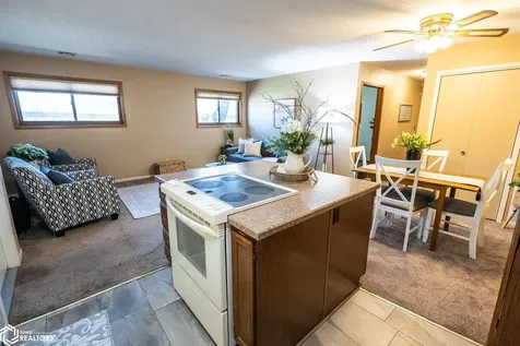 600 #A2 Briarstone Drive Mason City IA 50401
