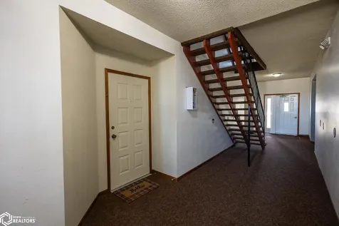 600 #A2 Briarstone Drive Mason City IA 50401
