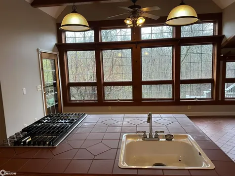 2418 Silverwood Lane Fairfield IA 52556