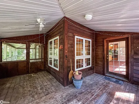 2418 Silverwood Lane Fairfield IA 52556