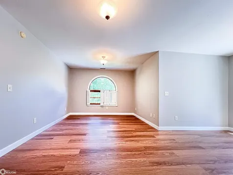 2418 Silverwood Lane Fairfield IA 52556