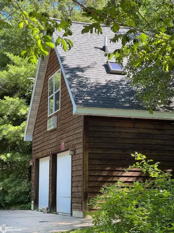 2418 Silverwood Lane Fairfield IA 52556