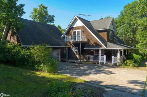 2418 Silverwood Lane Fairfield IA 52556