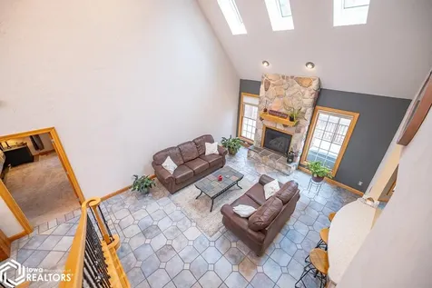 27 Pinehurst Circle Ottumwa IA 52501