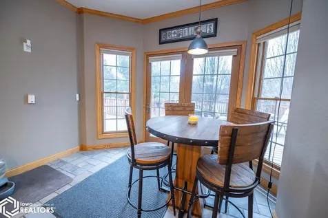 27 Pinehurst Circle Ottumwa IA 52501