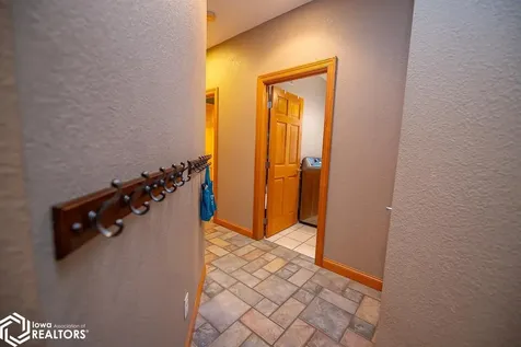 27 Pinehurst Circle Ottumwa IA 52501