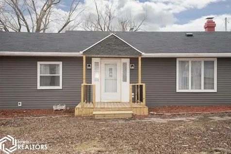 324 Elmdale Avenue Ottumwa IA 52501