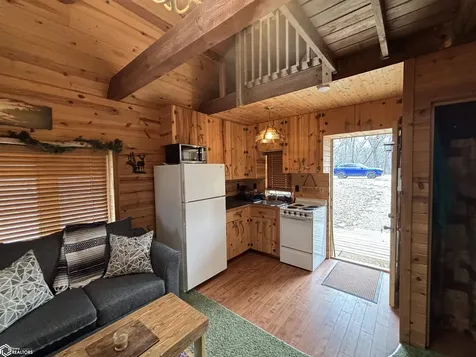 4312 Shady Lane Drive Brooklyn IA 52211