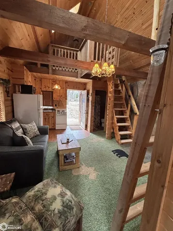 4312 Shady Lane Drive Brooklyn IA 52211