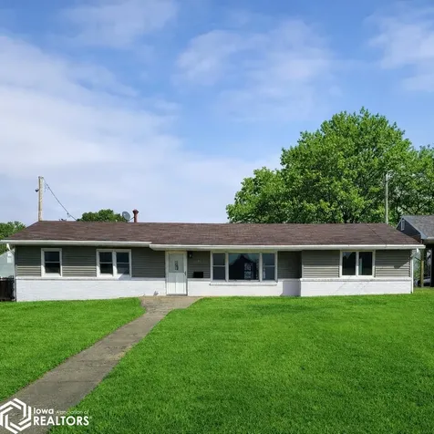 814 N Court Street Ottumwa IA 52501