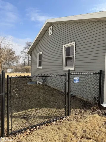 814 N Court Street Ottumwa IA 52501