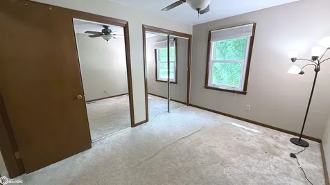 1304 2nd Street NW Mason City IA 50401