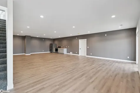 109 Cedar Road Montezuma IA 50171