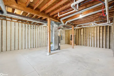 109 Cedar Road Montezuma IA 50171