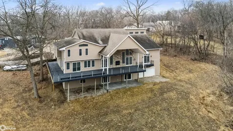 109 Cedar Road Montezuma IA 50171