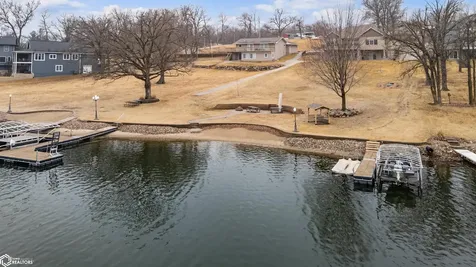 135 Crabtree Road Montezuma IA 50171