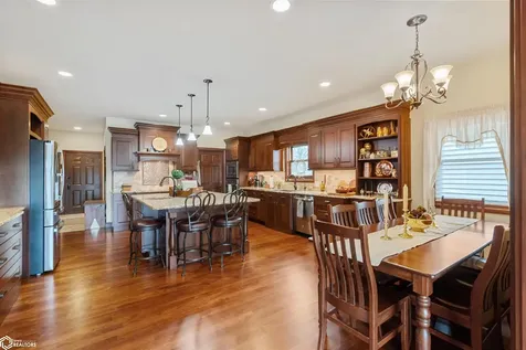135 Crabtree Road Montezuma IA 50171