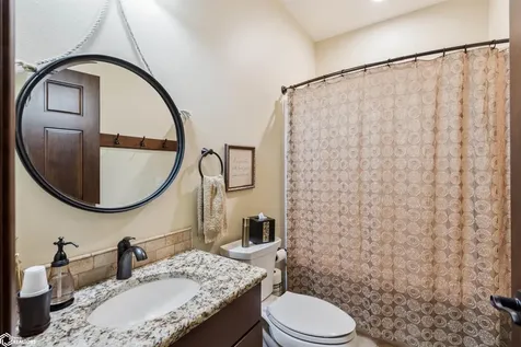 135 Crabtree Road Montezuma IA 50171