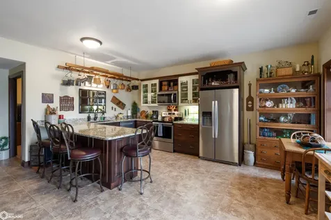 135 Crabtree Road Montezuma IA 50171