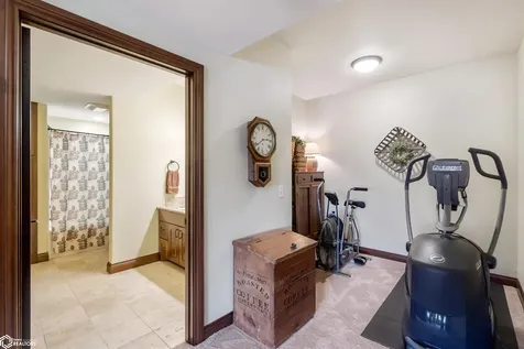 135 Crabtree Road Montezuma IA 50171