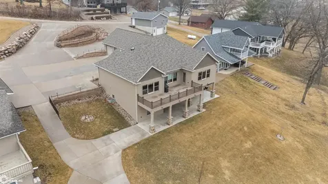 135 Crabtree Road Montezuma IA 50171