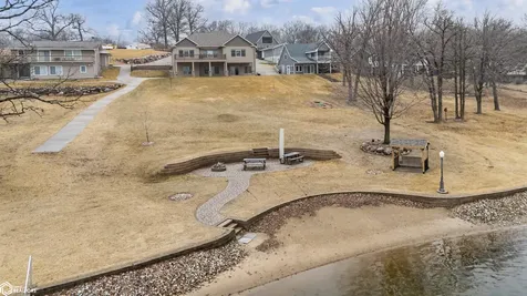 135 Crabtree Road Montezuma IA 50171