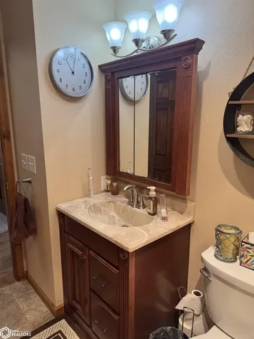 400 S Cedar Street New London IA 52645
