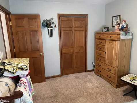 400 S Cedar Street New London IA 52645