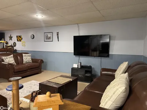 400 S Cedar Street New London IA 52645