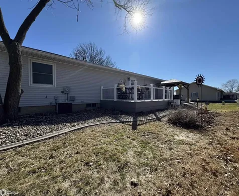 400 S Cedar Street New London IA 52645