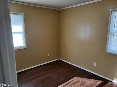 2304 Maple Boulevard Marshalltown IA 50158