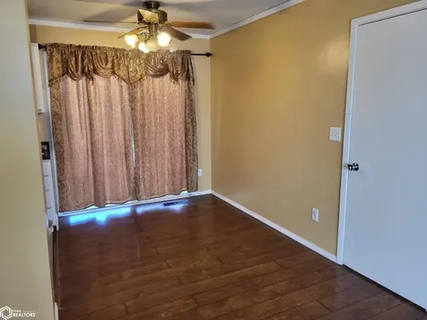 2304 Maple Boulevard Marshalltown IA 50158