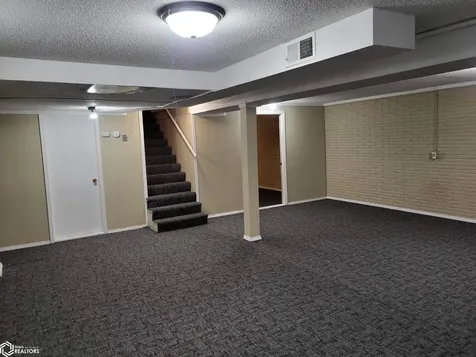 2304 Maple Boulevard Marshalltown IA 50158