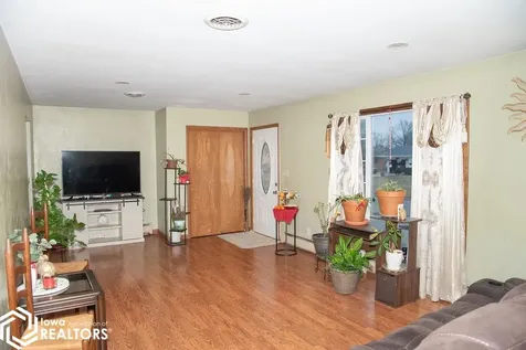 9 Kingsley Drive Ottumwa IA 52501