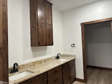 303 1st Street Keosauqua IA 52565