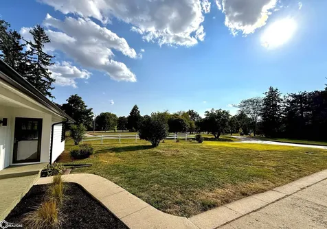1620 Broad Street Grinnell IA 50112