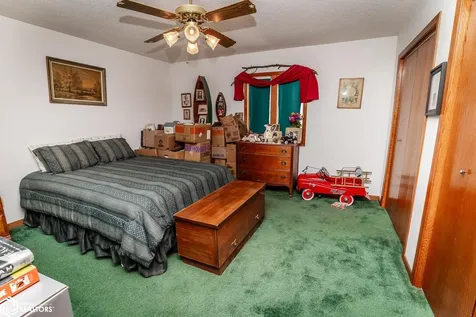 522 14th Avenue Eldora IA 50627